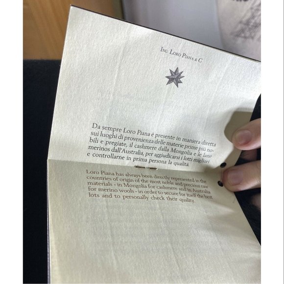 Fleurette Women's Black Oversize Dyed Fox Fur-collar Wool Wrap Coat O/S - Picture 8 of 9